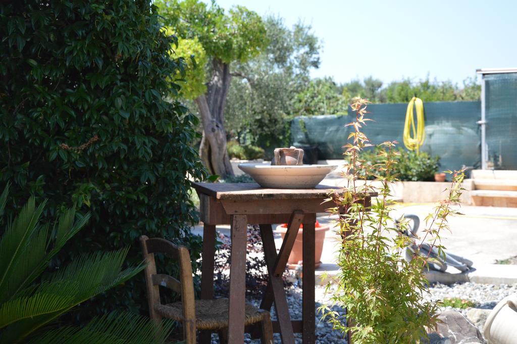 Casa Delle Rondini Bed & Breakfast Alberobello Dış mekan fotoğraf