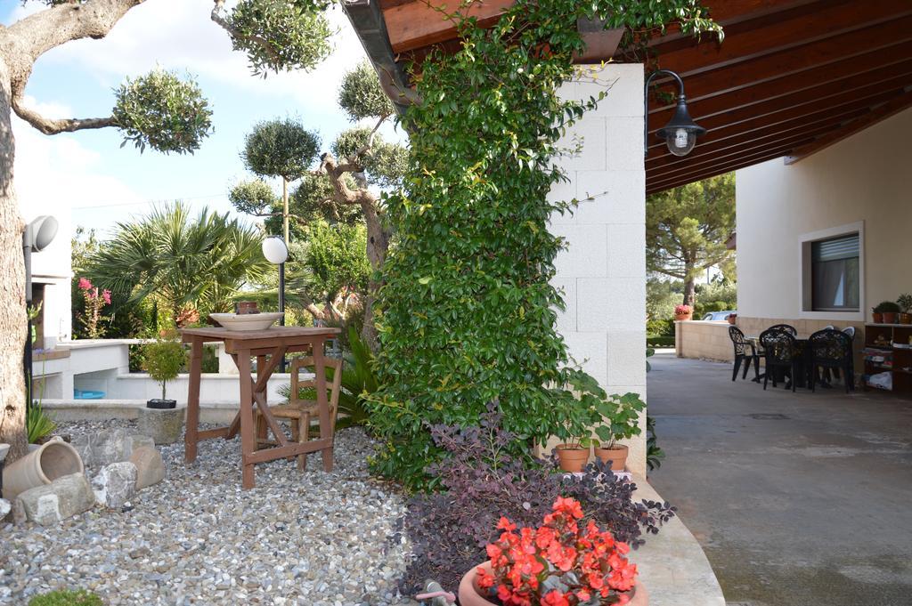 Casa Delle Rondini Bed & Breakfast Alberobello Oda fotoğraf